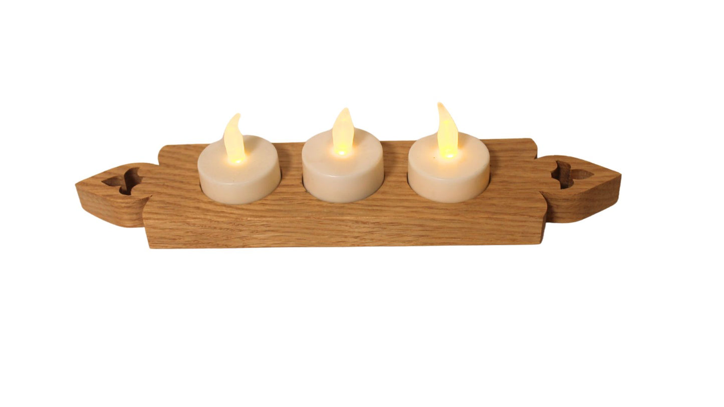 Candle holder with three electric candles