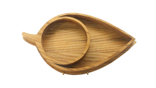 Candy or snack serving dish shaped like a long leaf