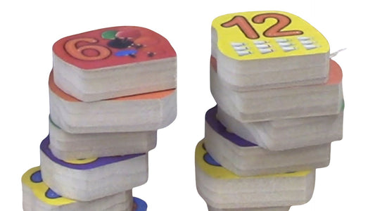 Fun and Educational Toy: Number Blocks with Pictures and Spelled-Out numerals on Back