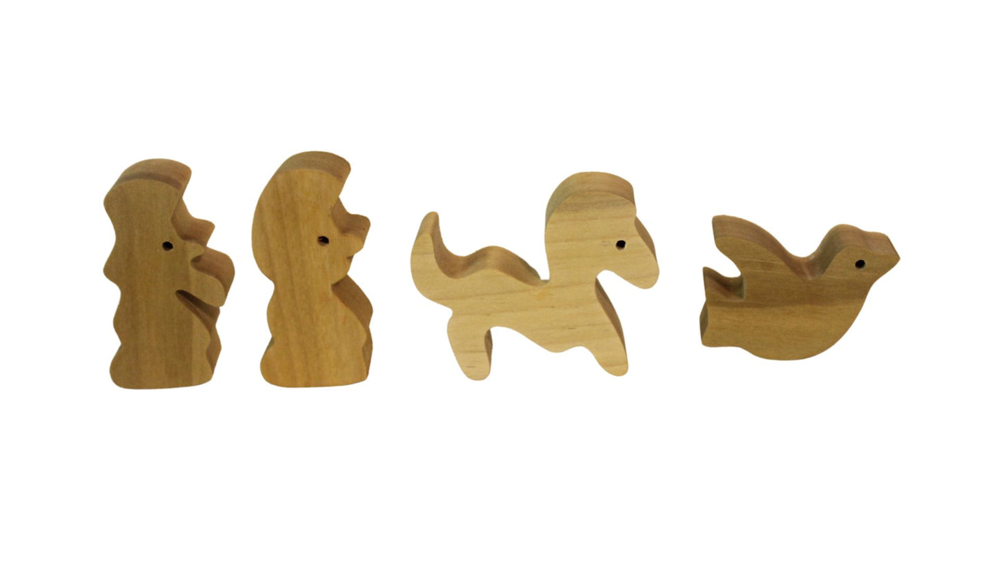 Wooden Noah's Ark Toy with 9 Pairs of Animals, Removable Deck, Raising and Lowering Entrance Ramp