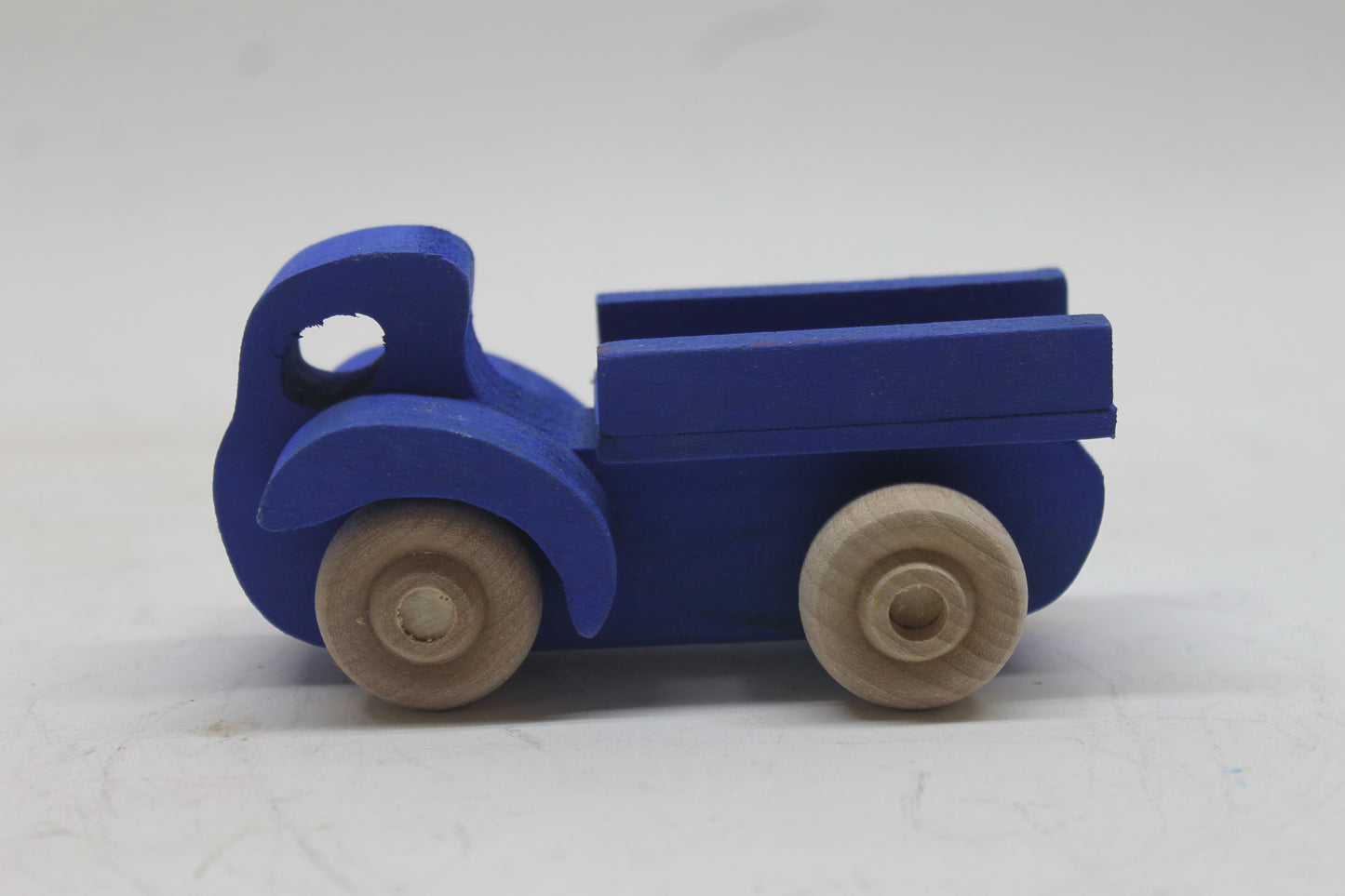 Handcrafted Wooden Toy Set: Wild Woody's Cruisin' Diner